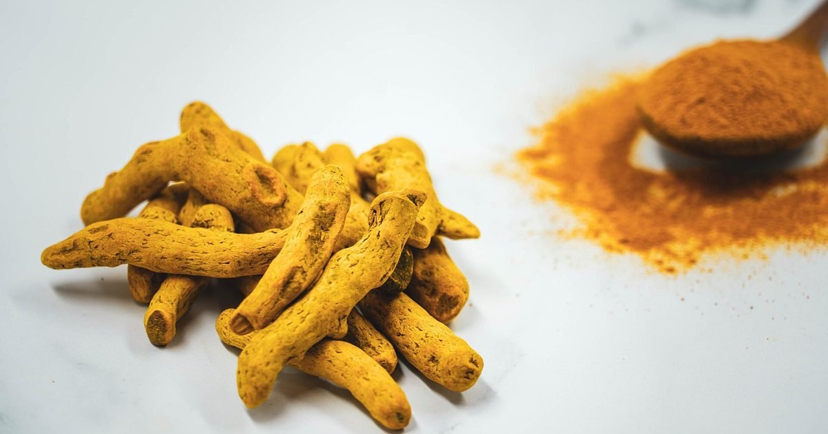 Turmeric, garlic and cinnamon: what science really says about social media's three "miracle" spices