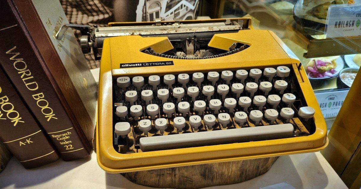 Ganó un premio internacional de novela y ahora un detector dice que el 99% lo escribió una IA: la editorial suspende la presentación