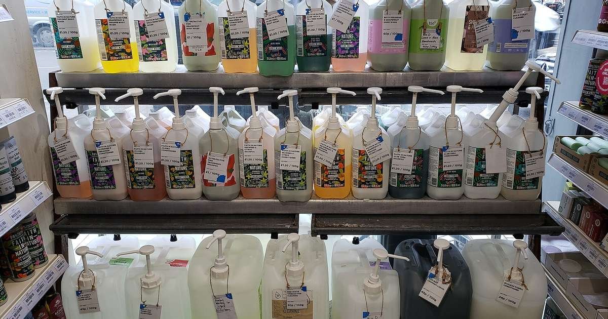 Vinegar, baking soda and bleach: what each one is for and the cleaning mixtures you should never make
